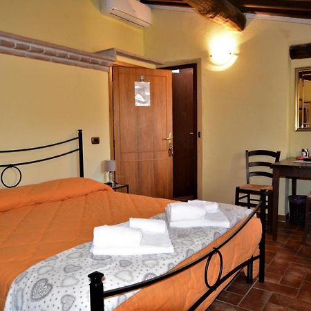 Il Pozzo Di Sant'Andrea Bed & Breakfast Siena Luaran gambar