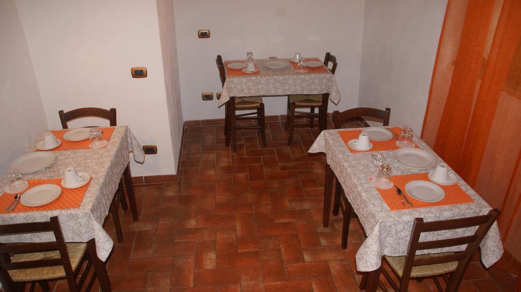 Il Pozzo Di Sant'Andrea Bed & Breakfast Siena Luaran gambar