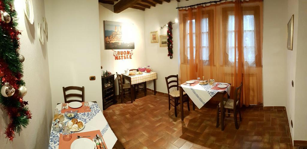 Il Pozzo Di Sant'Andrea Bed & Breakfast Siena Luaran gambar