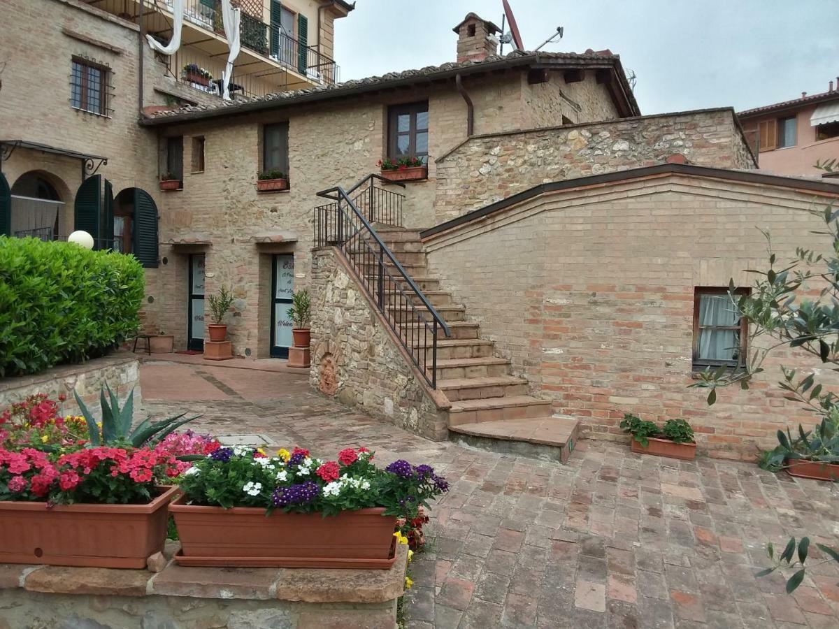 Il Pozzo Di Sant'Andrea Bed & Breakfast Siena Luaran gambar